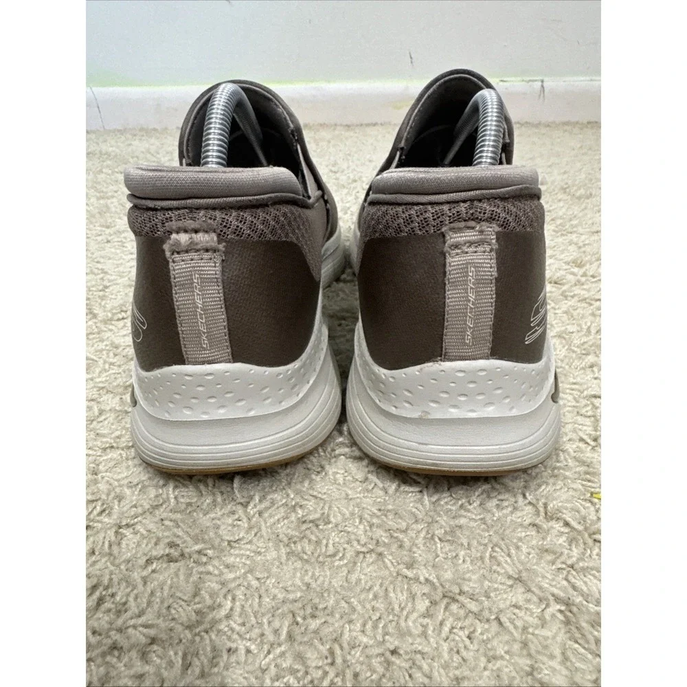 Skechers Mens Go Walk Arch Fit Slip On Comfort Sneakers Taupe Brown‎ Size 8.5M